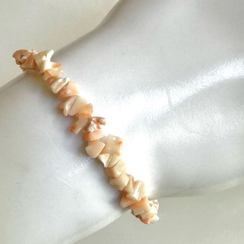 Vintage Salmon Coral Chips Bracelet